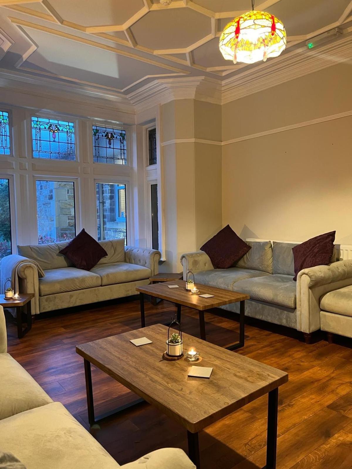 Heath Cottage Hotel & Restaurant Dewsbury Esterno foto