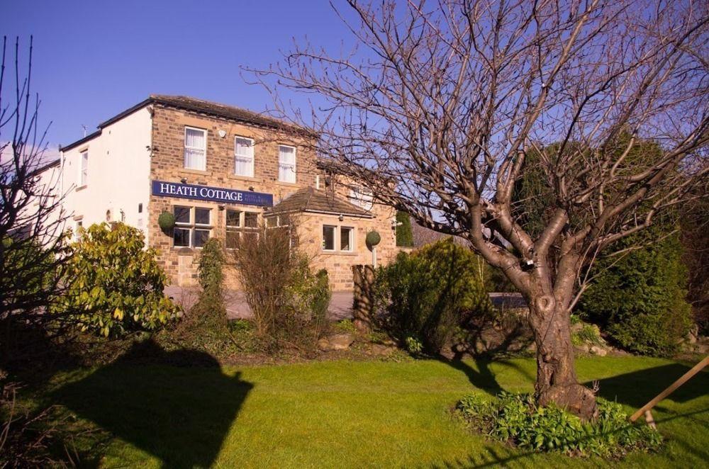 Heath Cottage Hotel & Restaurant Dewsbury Esterno foto