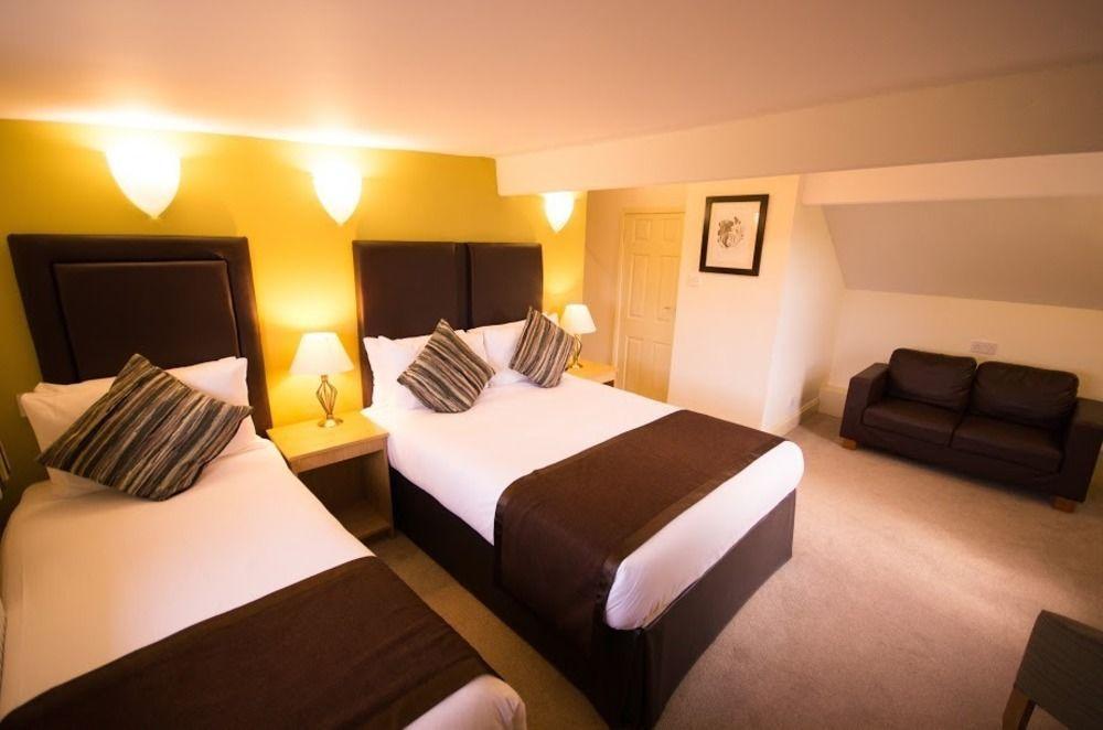 Heath Cottage Hotel & Restaurant Dewsbury Esterno foto
