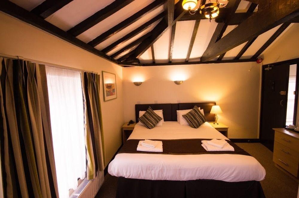 Heath Cottage Hotel & Restaurant Dewsbury Esterno foto